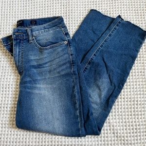 Lucky Skinny Bridgette